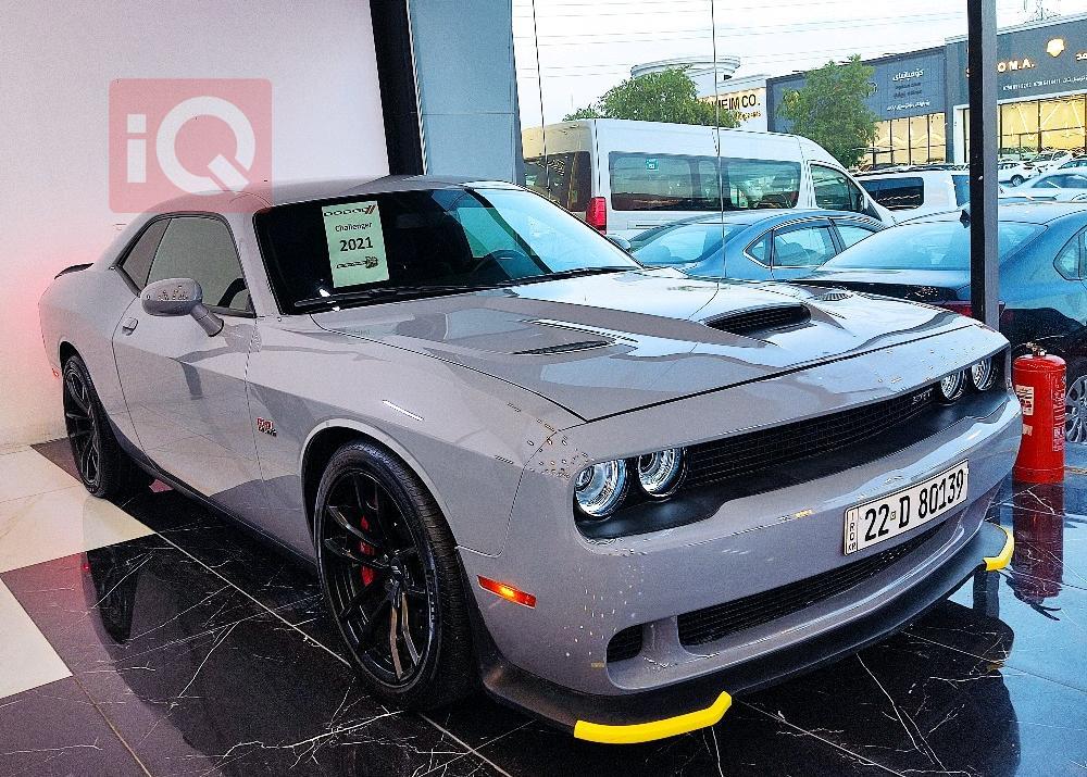 Dodge Challenger